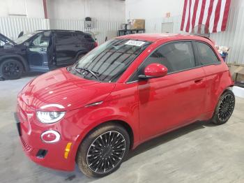  Salvage FIAT 500 E Red