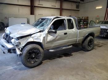  Salvage Toyota Tacoma