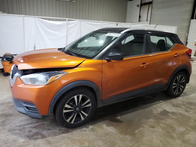  Salvage Nissan Kicks