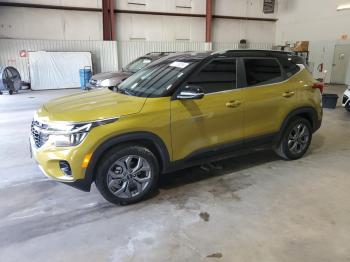  Salvage Kia Seltos