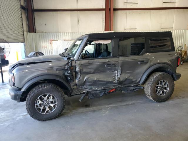  Salvage Ford Bronco