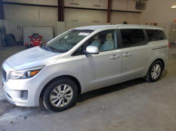  Salvage Kia Sedona