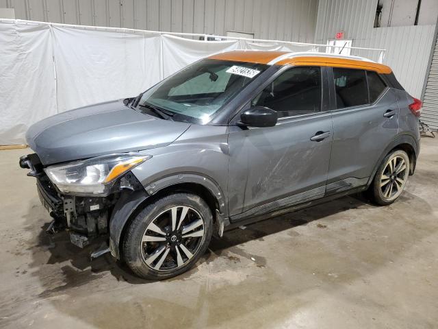  Salvage Nissan Kicks