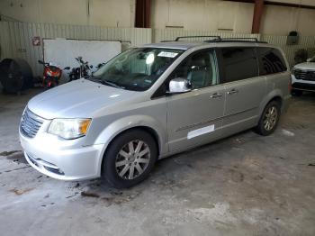  Salvage Chrysler Minivan