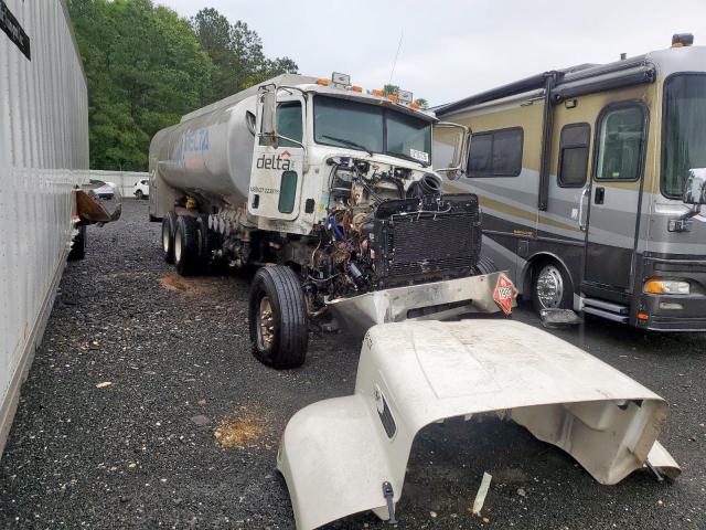  Salvage Peterbilt 348