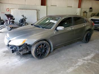  Salvage Chrysler 200