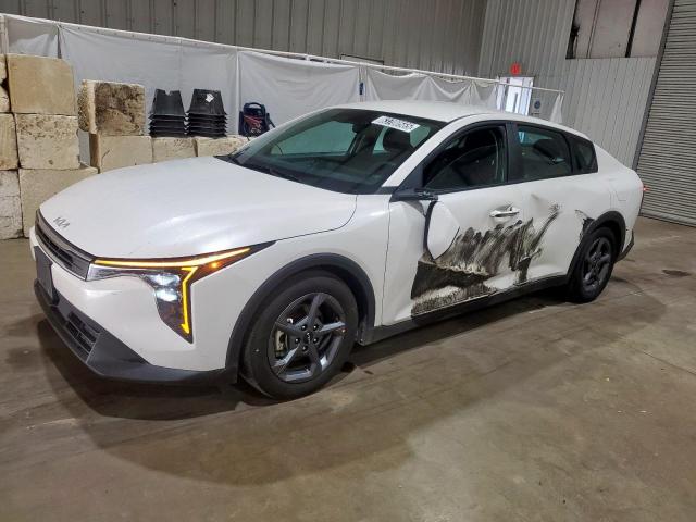  Salvage Kia K4 Lx