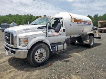  Salvage Ford F-750