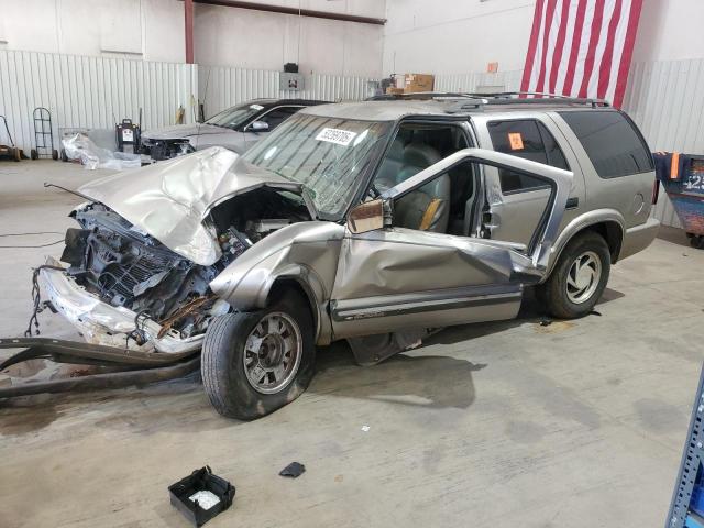  Salvage Chevrolet Blazer
