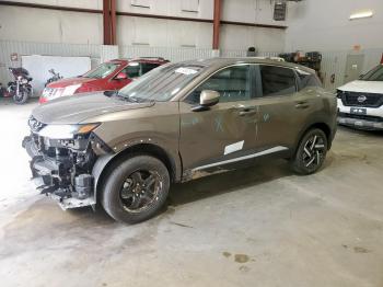  Salvage Nissan Kicks