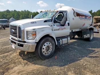  Salvage Ford F-750