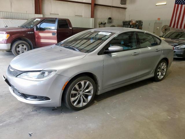  Salvage Chrysler 200