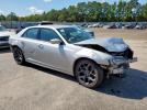 Chrysler 300 Touring L Image 2