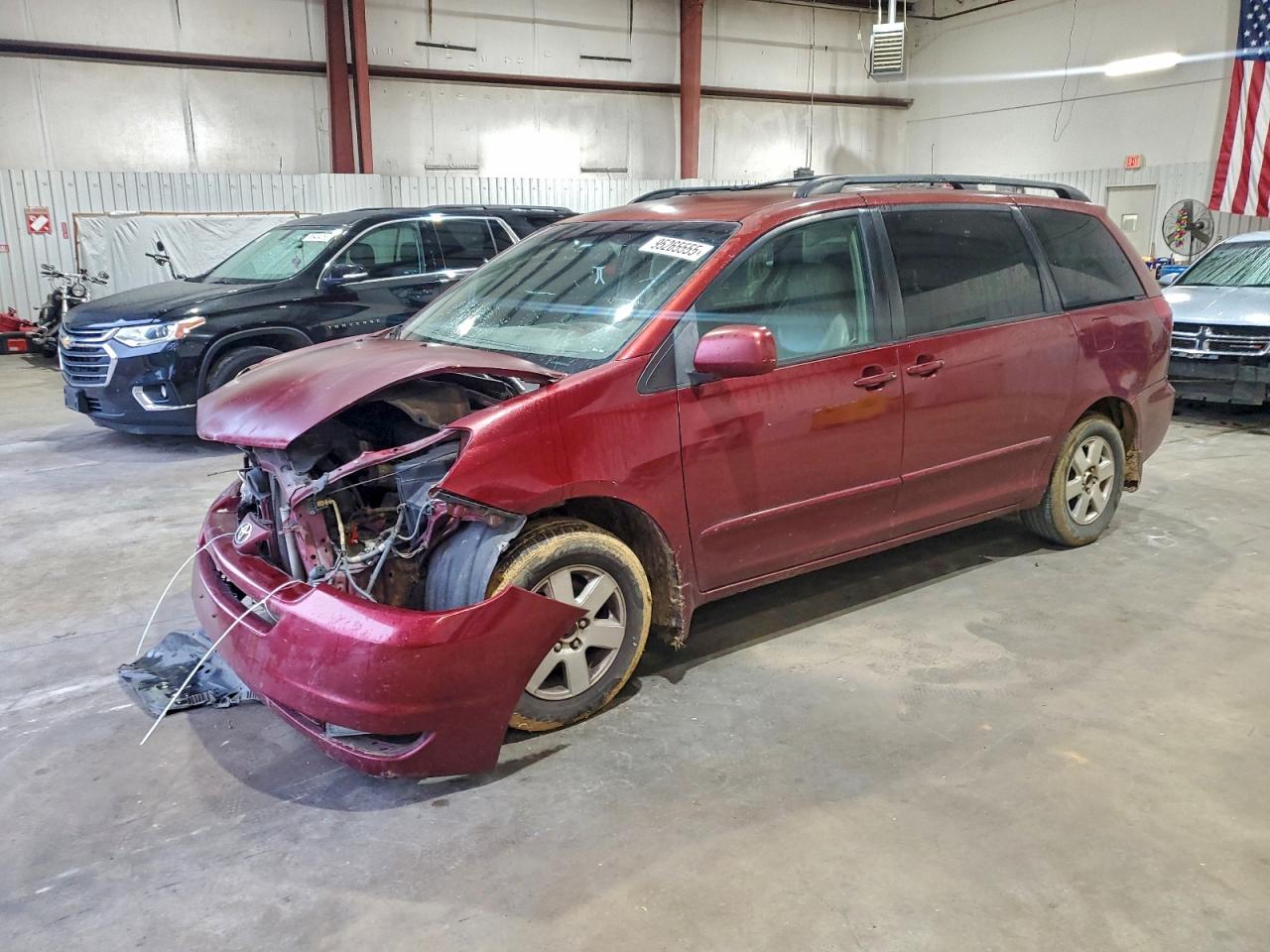 Toyota Sienna Xle Image 1