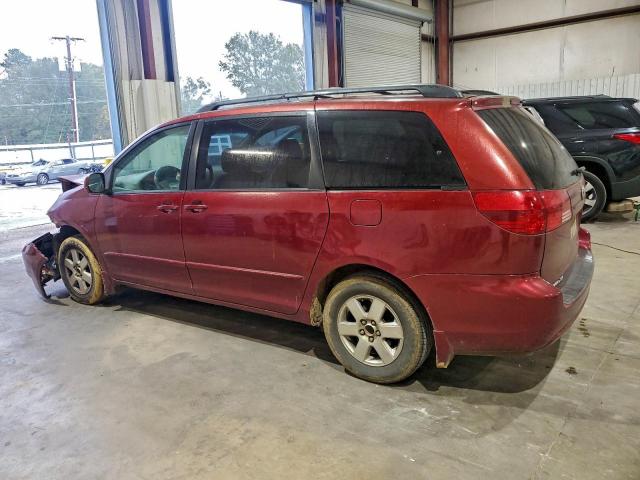 Toyota Sienna Xle Image 3