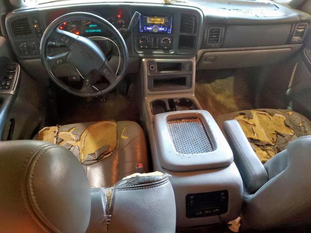 Chevrolet Suburban K1500 Image 10