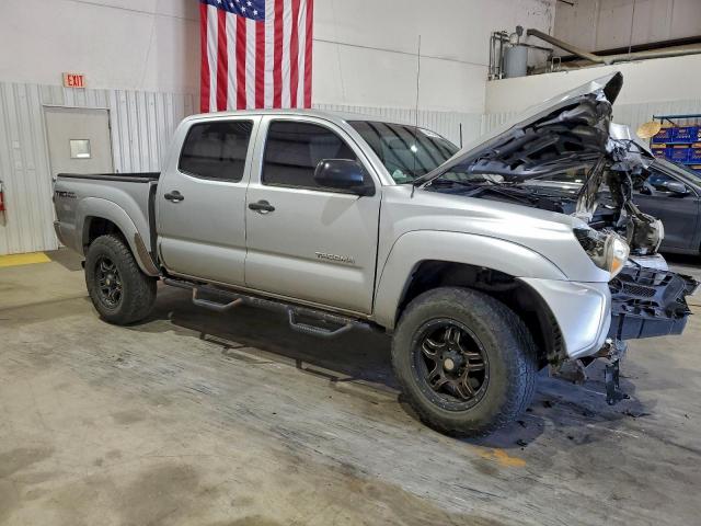 Toyota Tacoma Double Cab Image 11