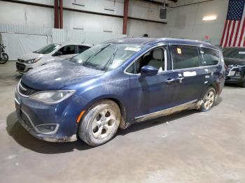  Salvage Chrysler Pacifica