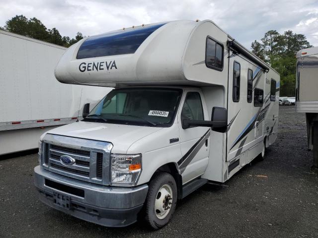 Ford Econoline E450 Super Duty Cutaway Van Image 4