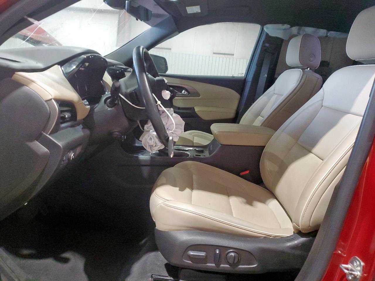 Chevrolet Traverse Premier Image 6