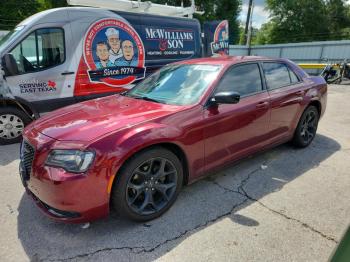  Salvage Chrysler 300