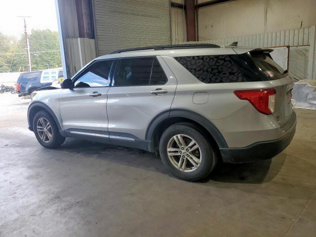 Ford Explorer Xlt Image 2