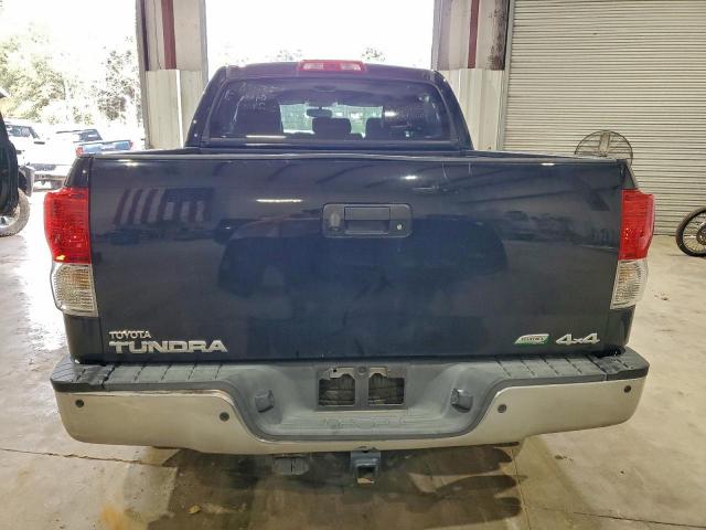 Toyota Tundra Crewmax Limited Image 2
