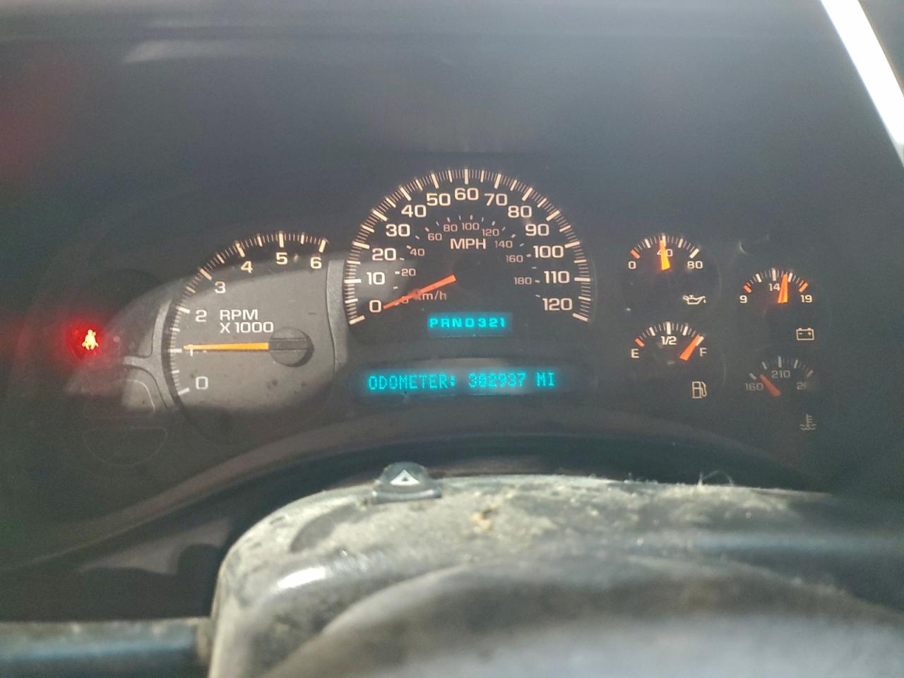 GMC Sierra K2500 Heavy Duty Image 3