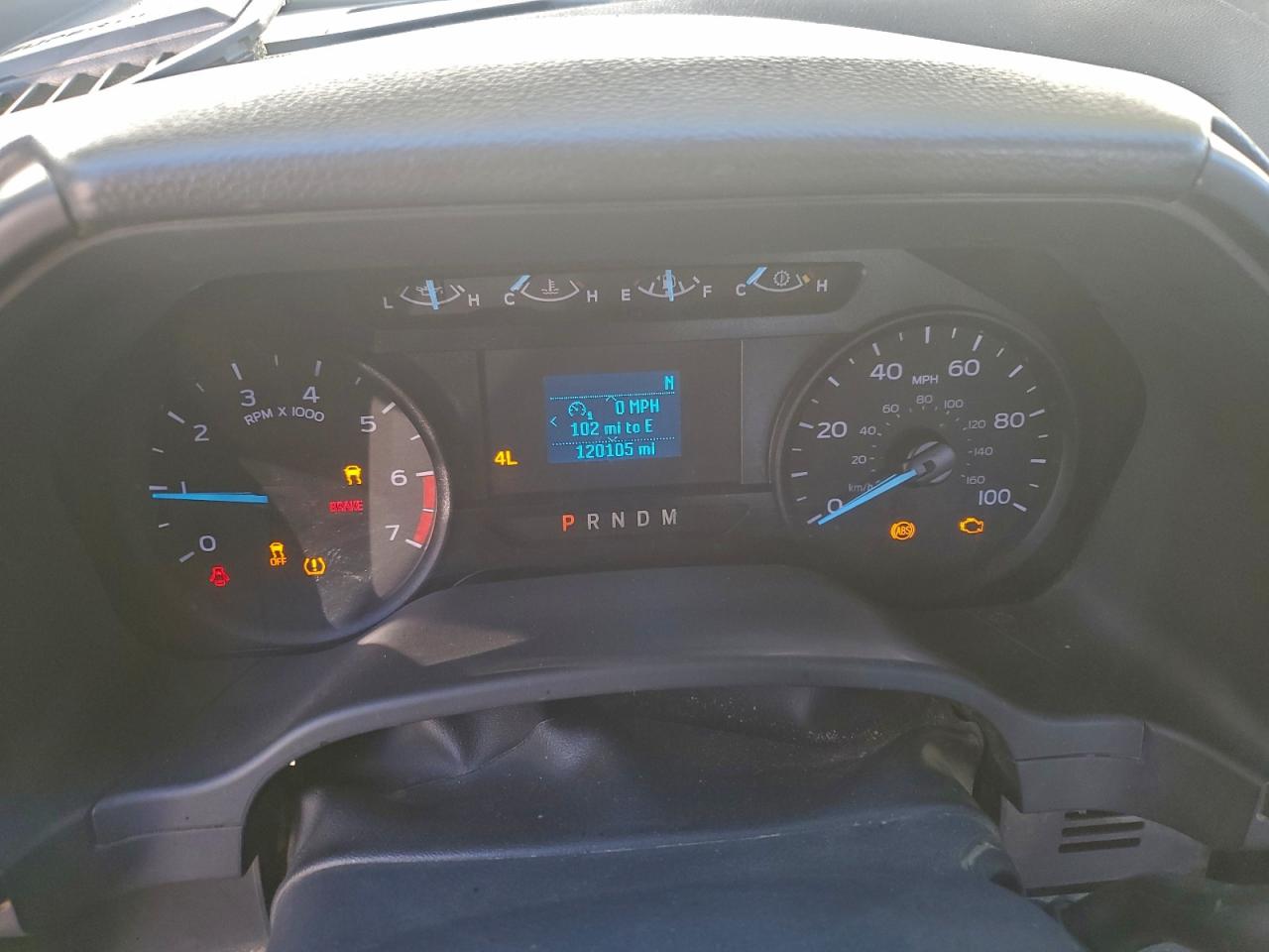 Ford F-350 Super Duty Image 5