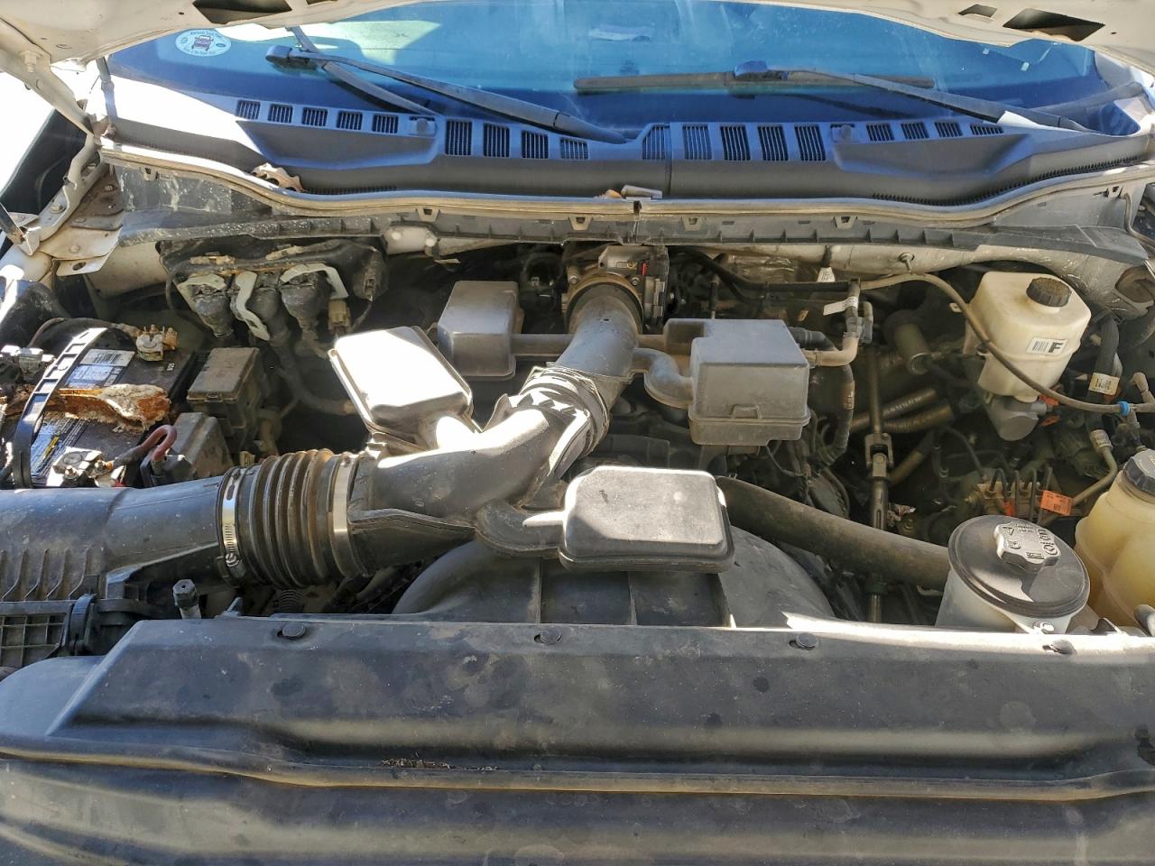 Ford F-350 Super Duty Image 8