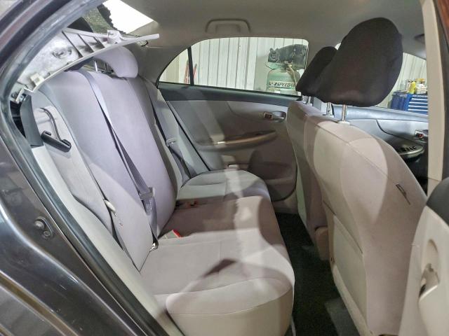 Toyota Corolla Base Image 6