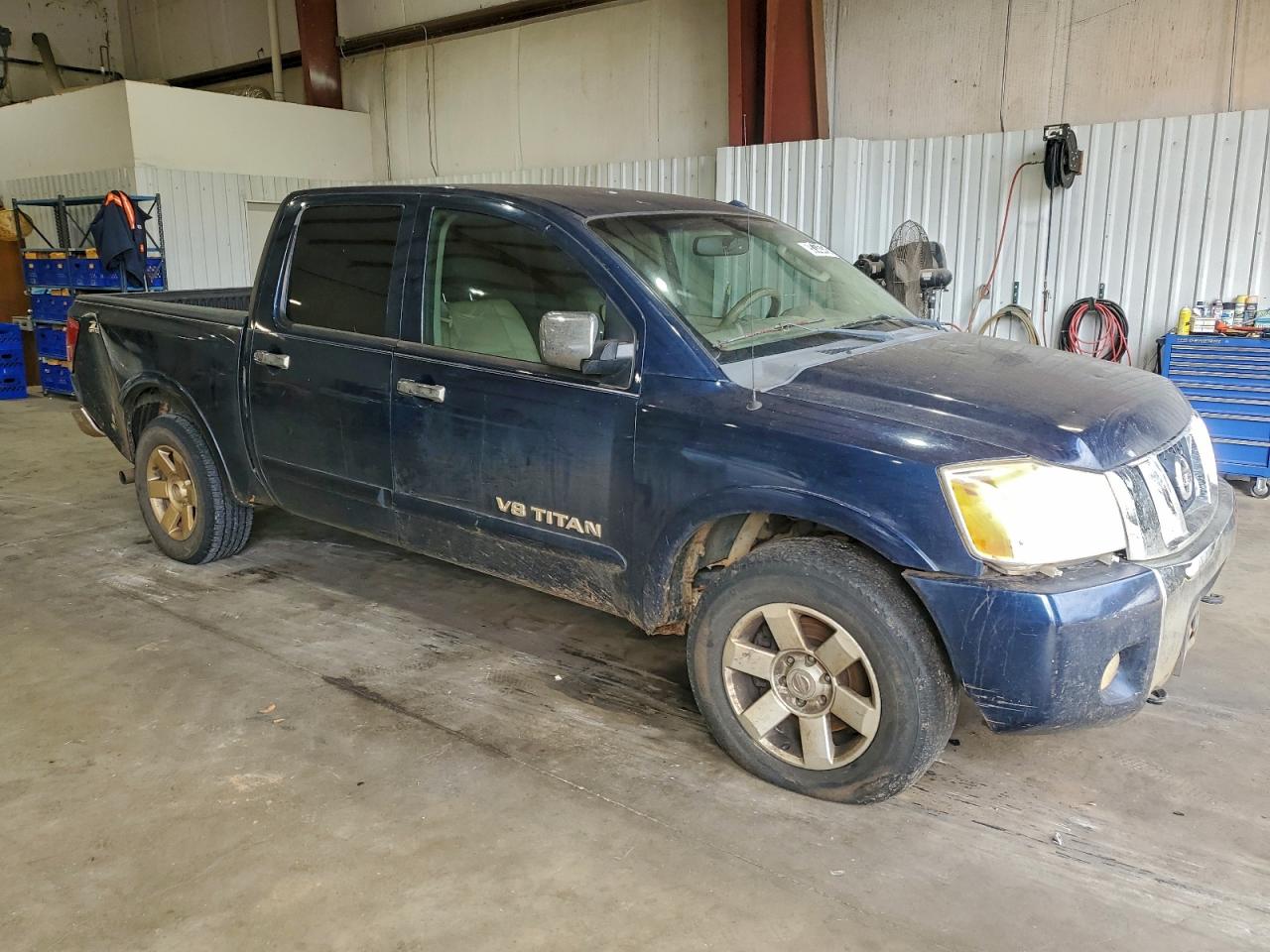 Nissan Titan Xe Image 6