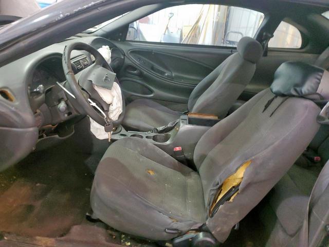 Ford Mustang Image 11