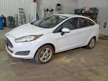  Salvage Ford Fiesta
