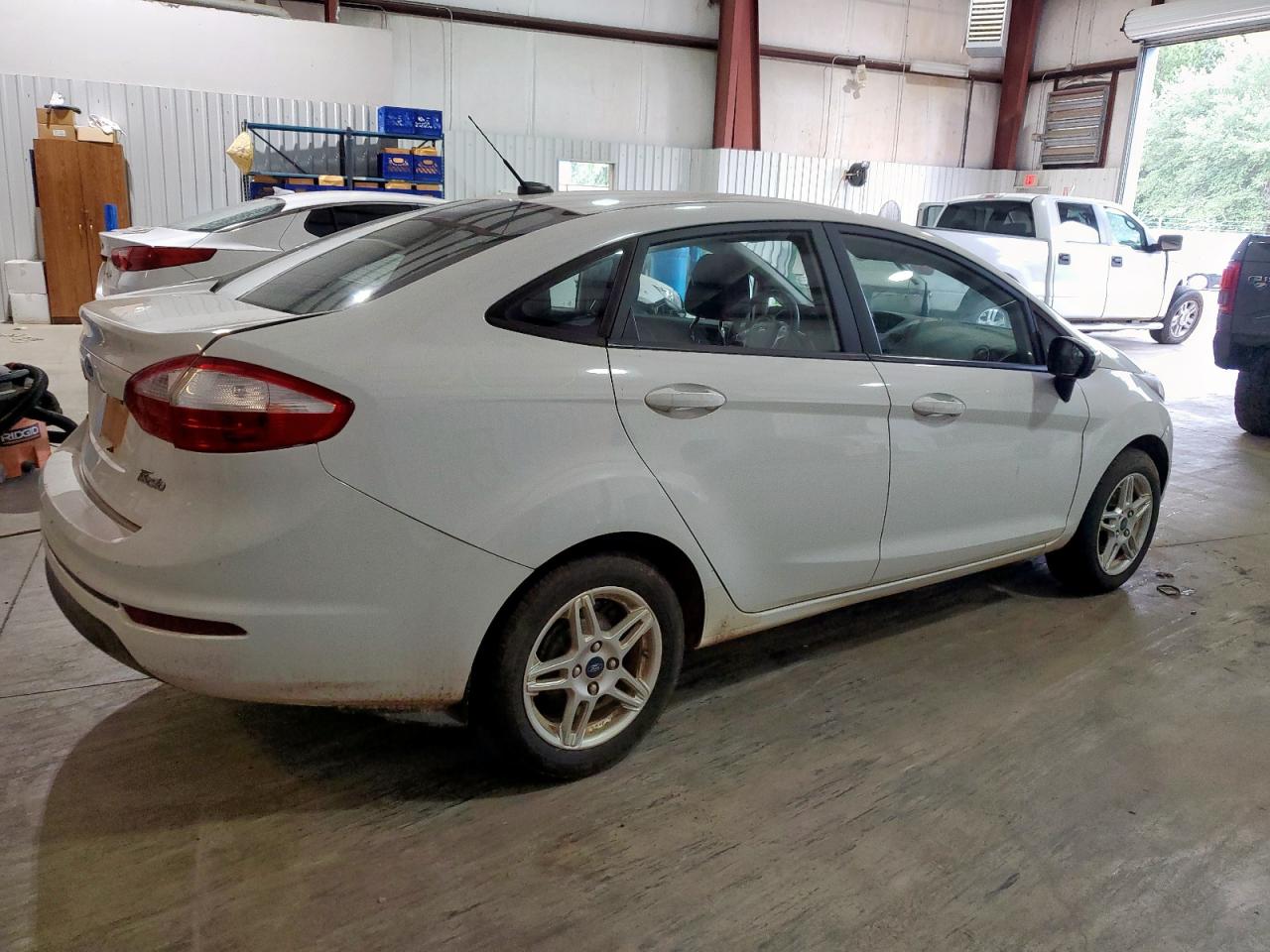 Ford Fiesta Se Image 10