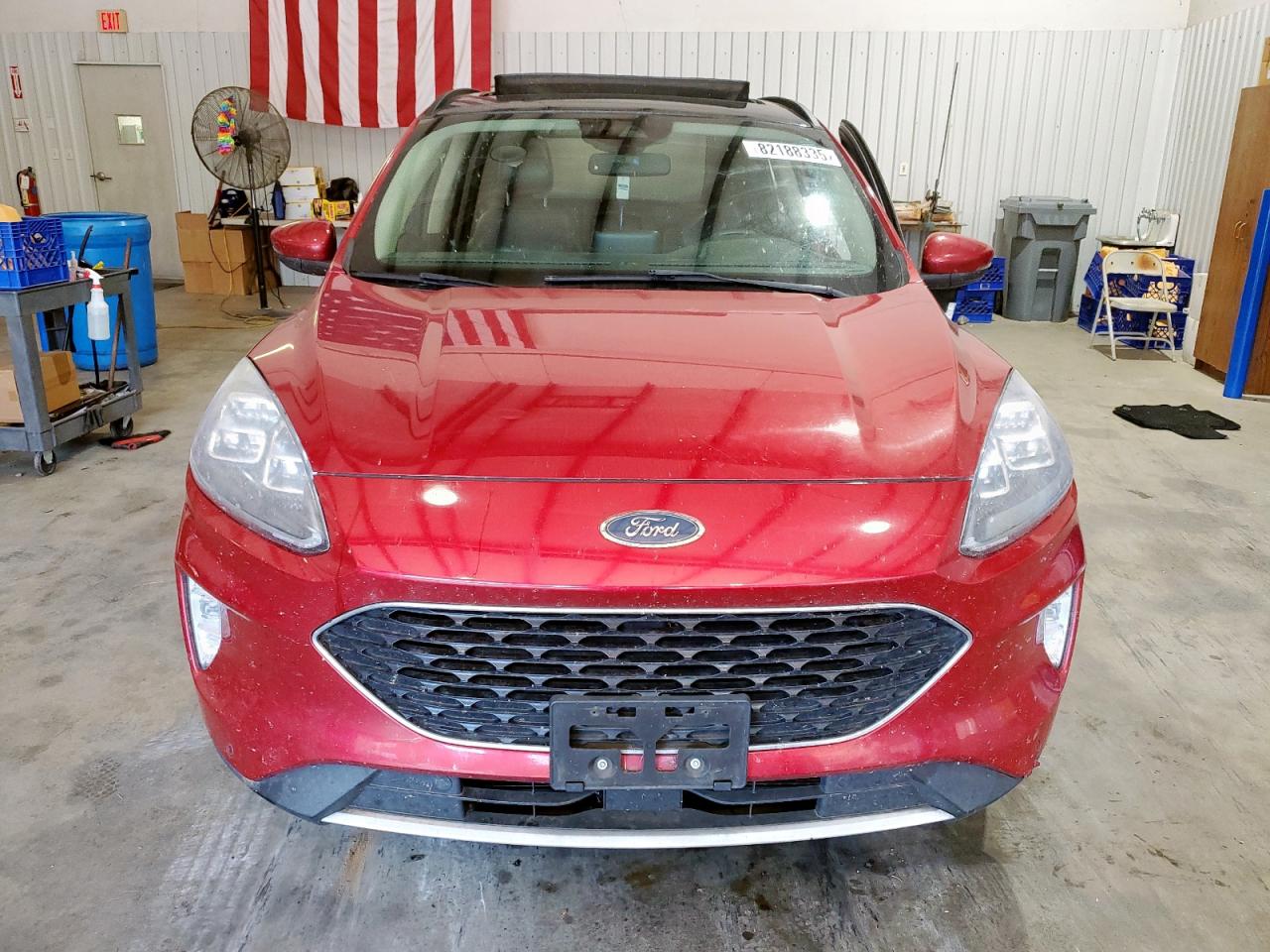 Ford Escape Titanium Image 2