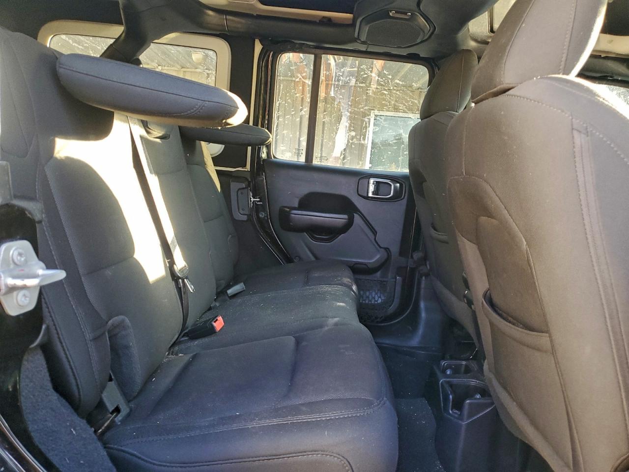 Jeep Wrangler Sport Image 7