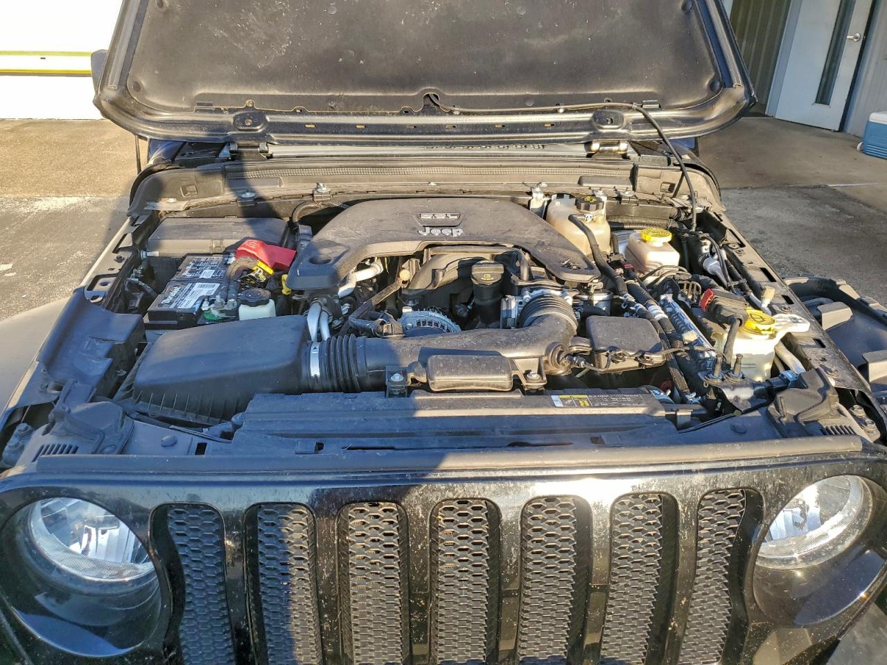 Jeep Wrangler Sport Image 10