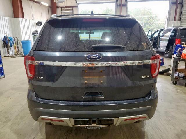 Ford Explorer Xlt Image 3