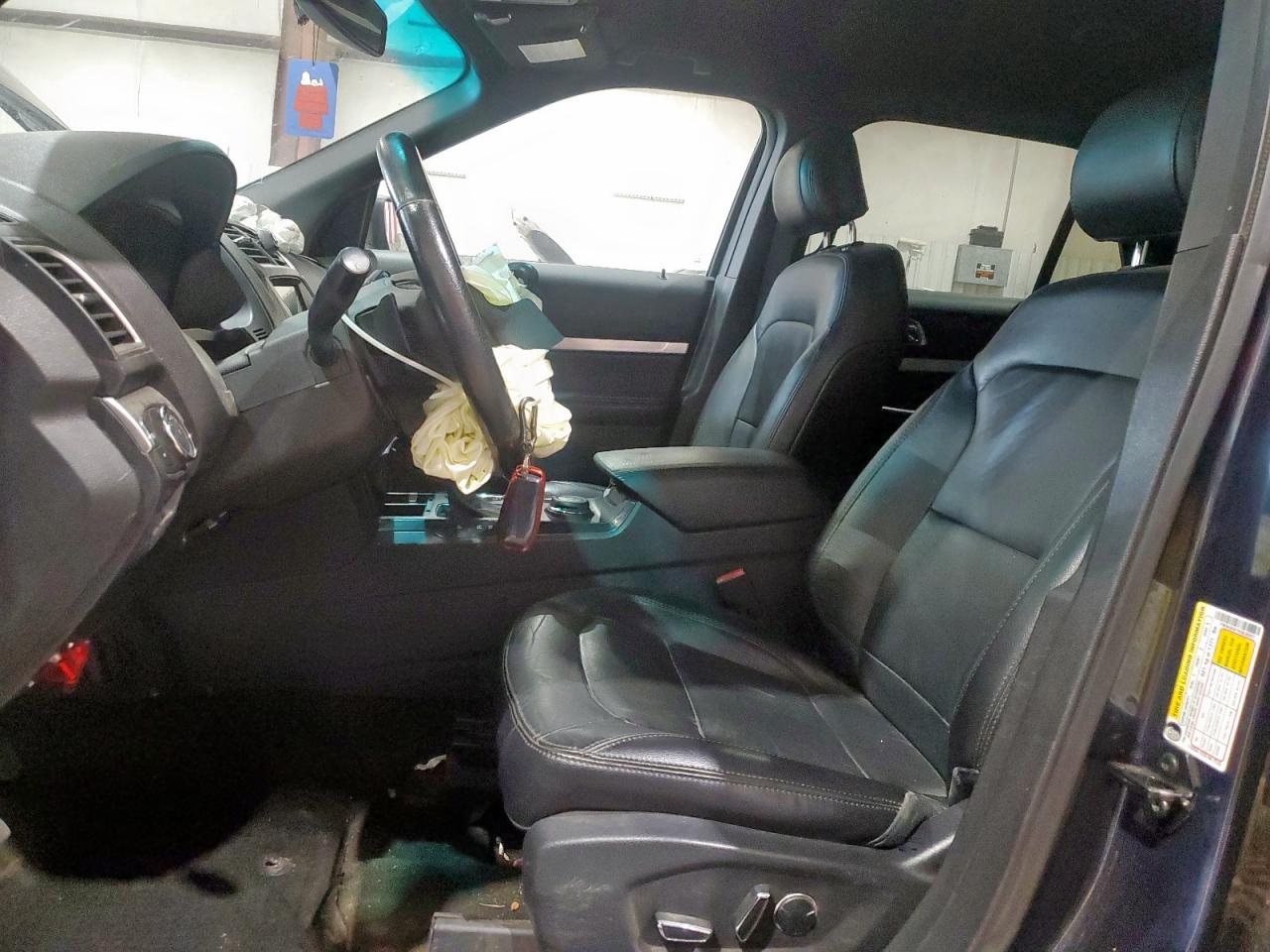 Ford Explorer Xlt Image 10