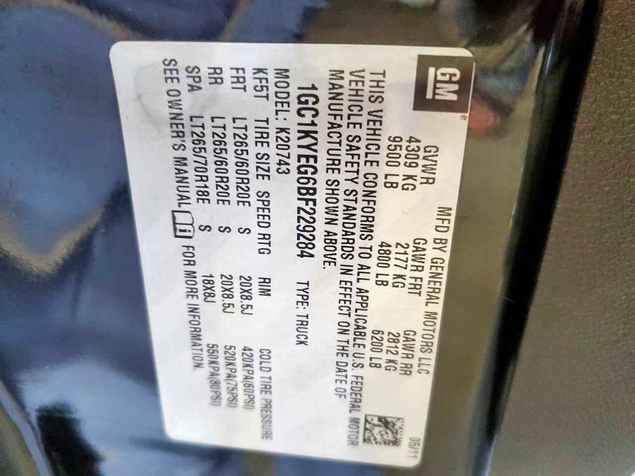 Chevrolet Silverado K2500 Heavy Duty Ltz Image 6