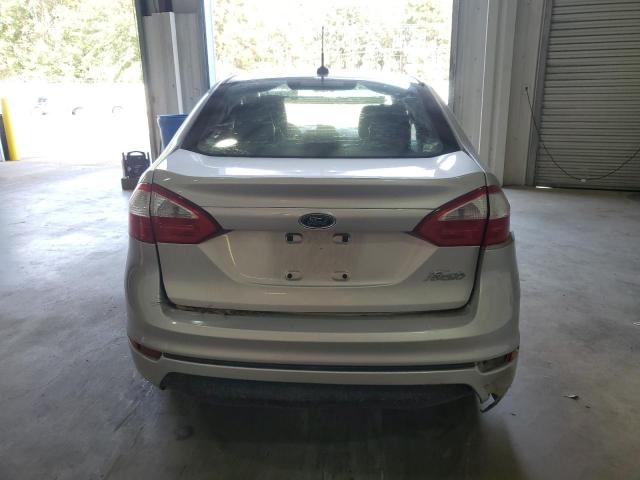 Ford Fiesta S Image 4