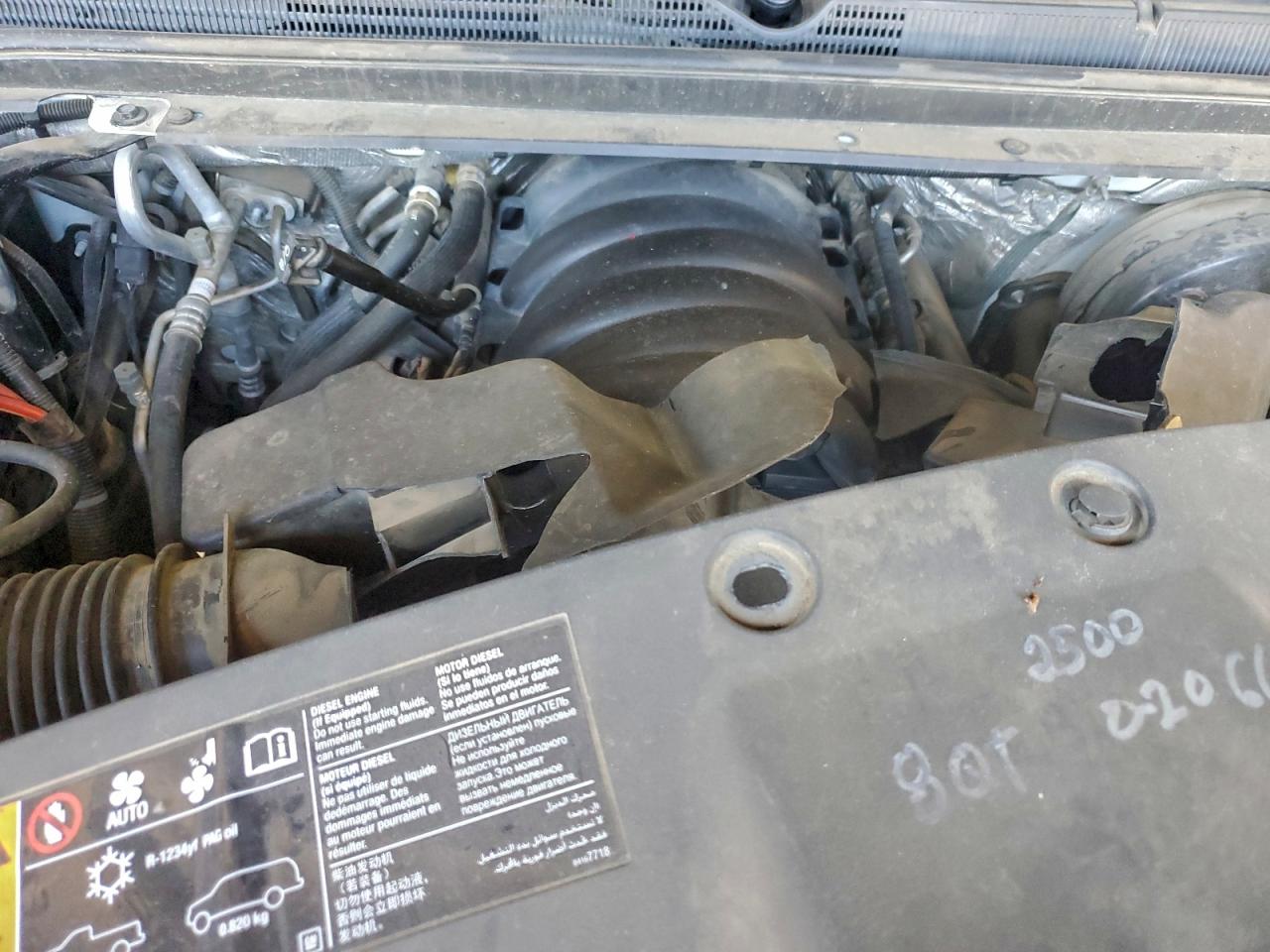 Chevrolet Tahoe C1500 Ls Image 12