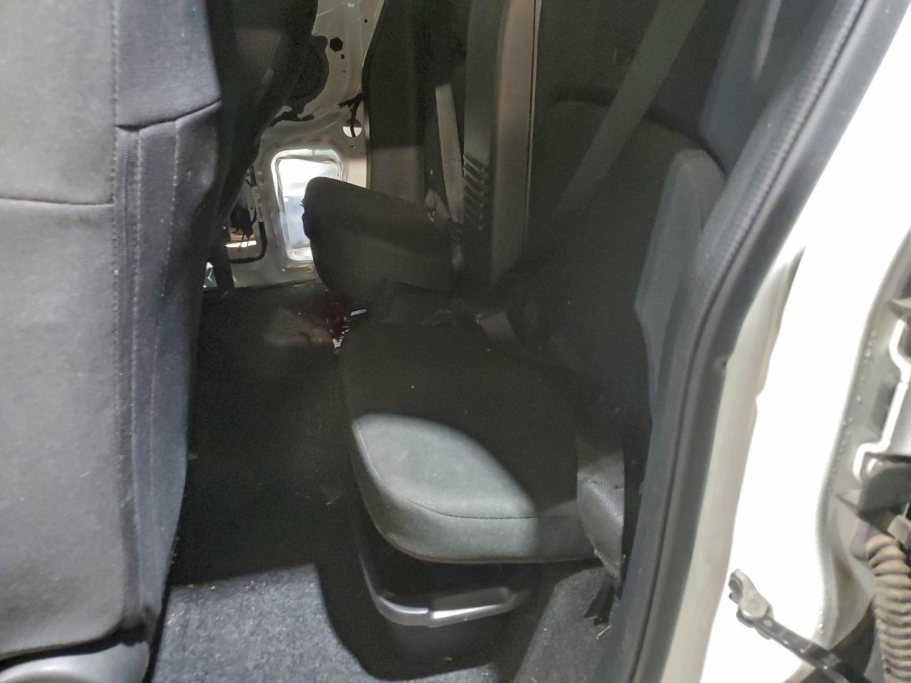 Nissan Frontier S Image 7