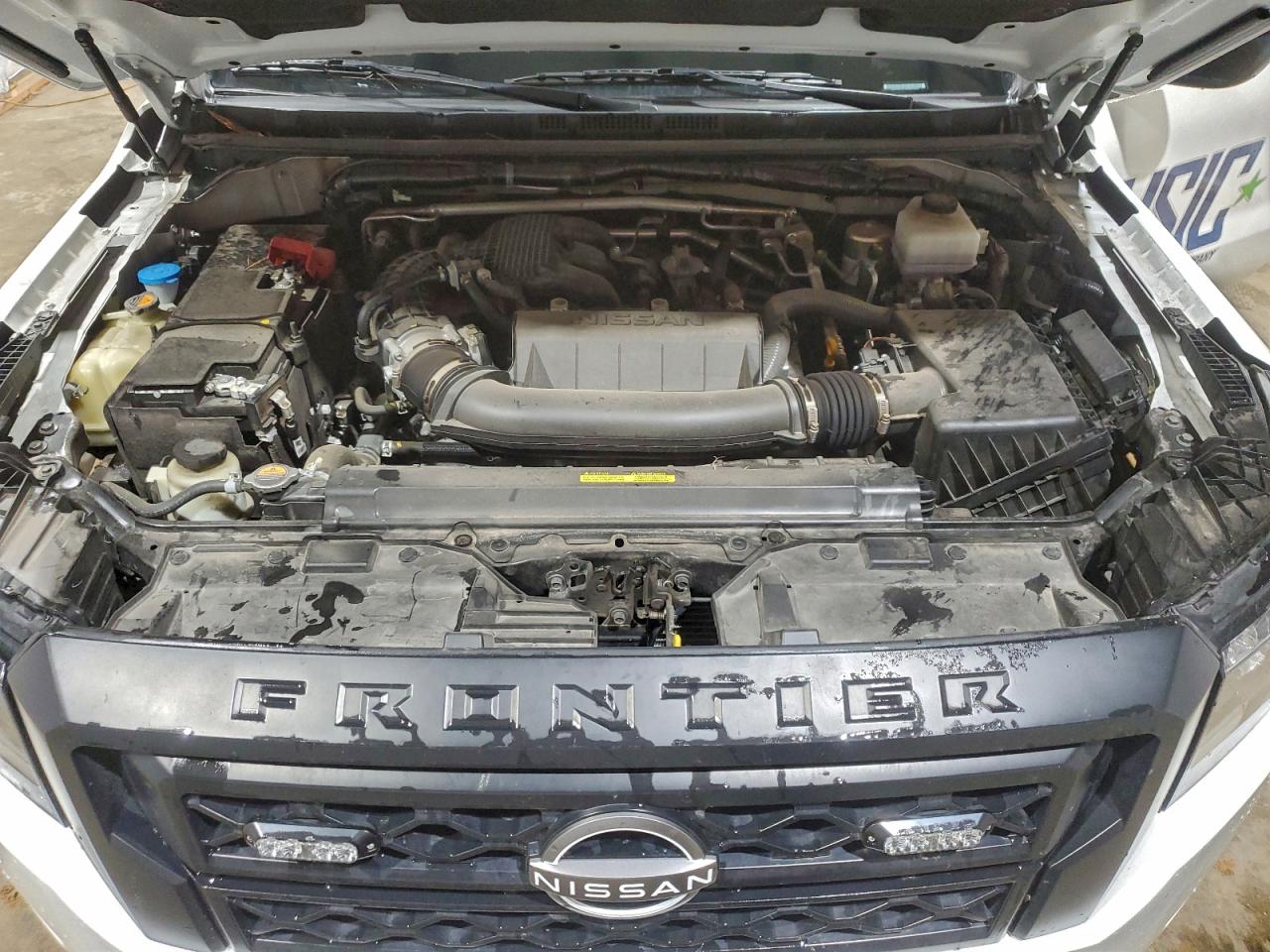 Nissan Frontier S Image 9