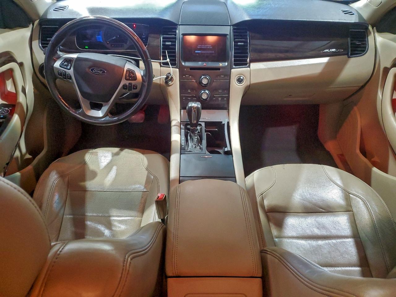 Ford Taurus Limited Image 7