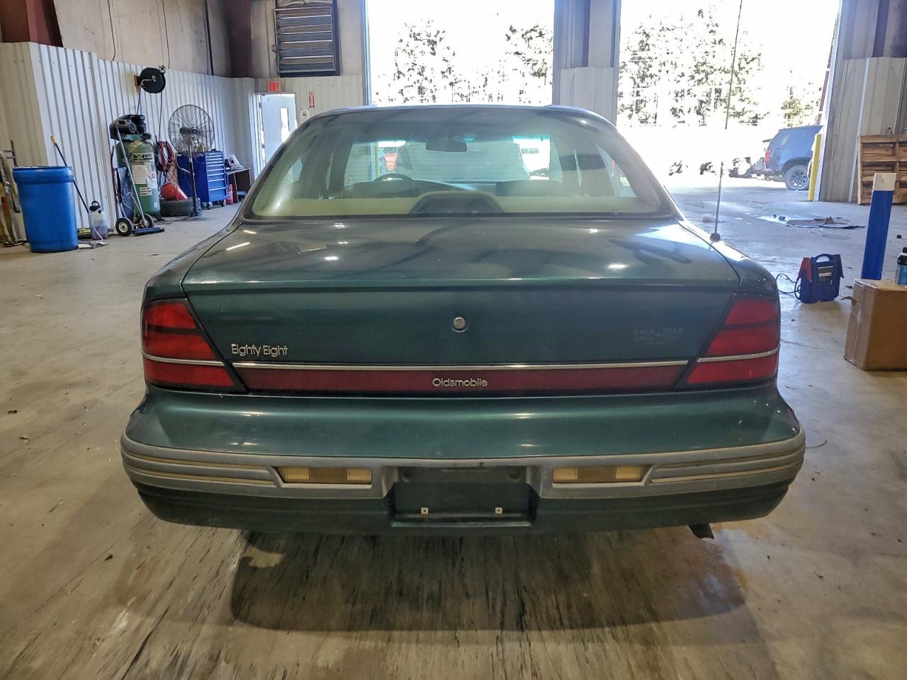 Oldsmobile 88 Royale Image 11