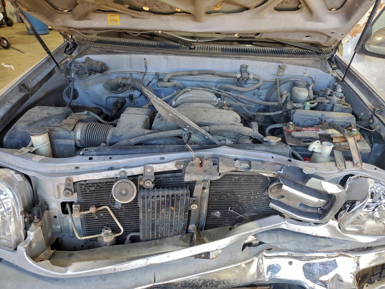 Toyota Tundra Access Cab Image 12