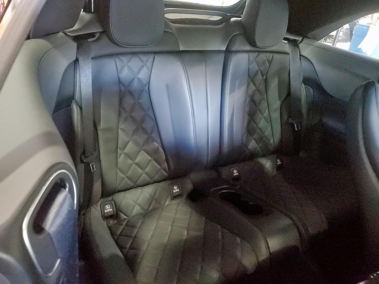 Mercedes-Benz E-Class 450 Image 5