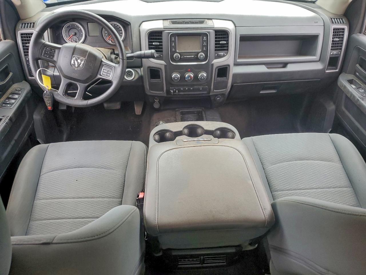 Ram 2500 St Image 10